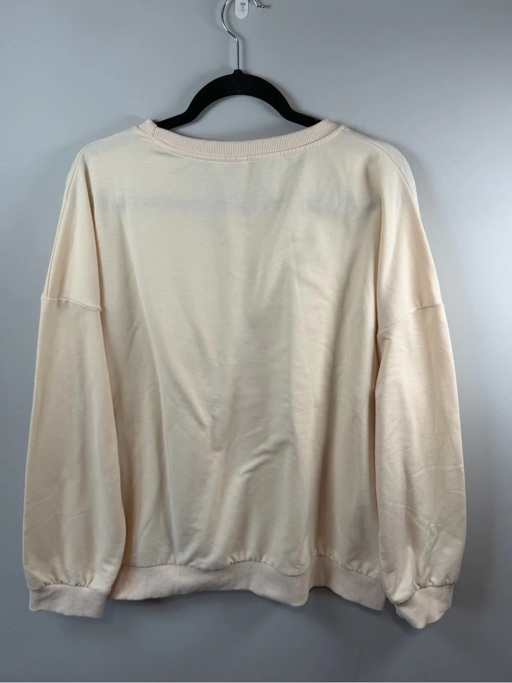All Booked For Christmas Women’s Graphic Sweatshirt Cream Size 2XL